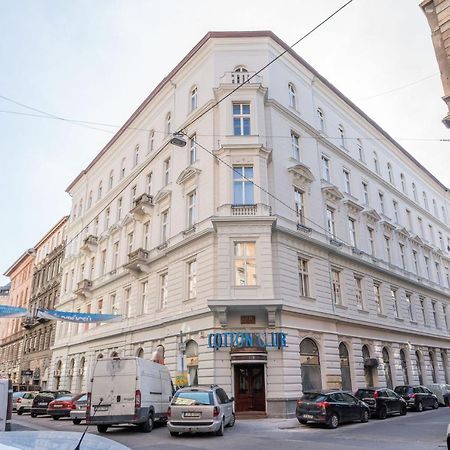 Milano Design Apartment City Center With Ac Budapest Exteriör bild